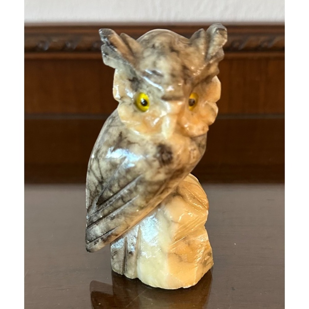 Vintage Alabaster Stone Owl Figurine Hand Carved‎ Glass Eyes 3.5"Tall Beautiful